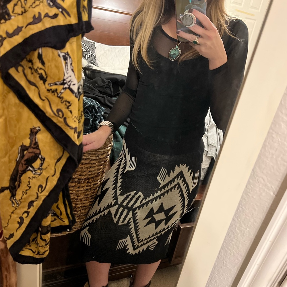 Brand new black Aztec southwest midi skirt sz S